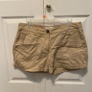 🩳 Forever 21 Women’s Khaki Shorts 🩳